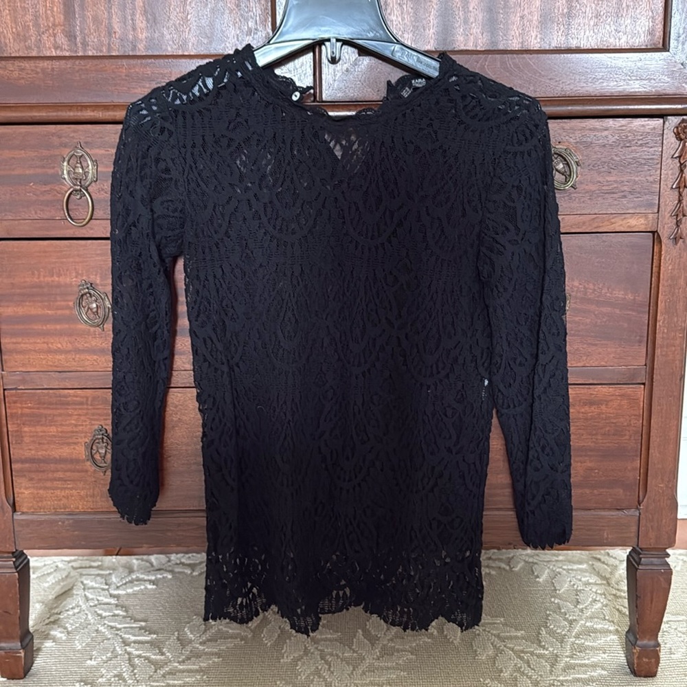 Dressy black top, mesh see-through design. 3/4 sleeves. Zara.